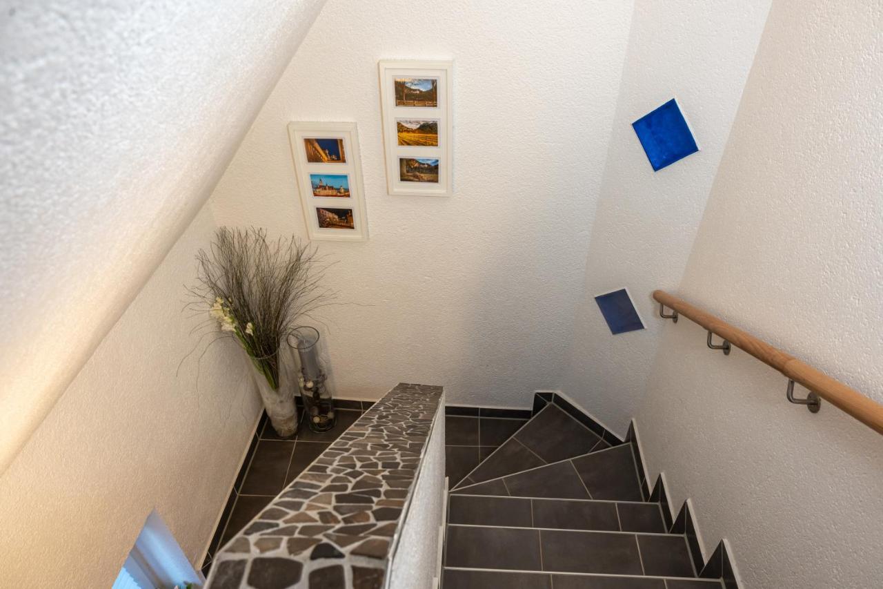 #1 Modernes Zimmer Mit Pool Und Garten Memmingen Ngoại thất bức ảnh