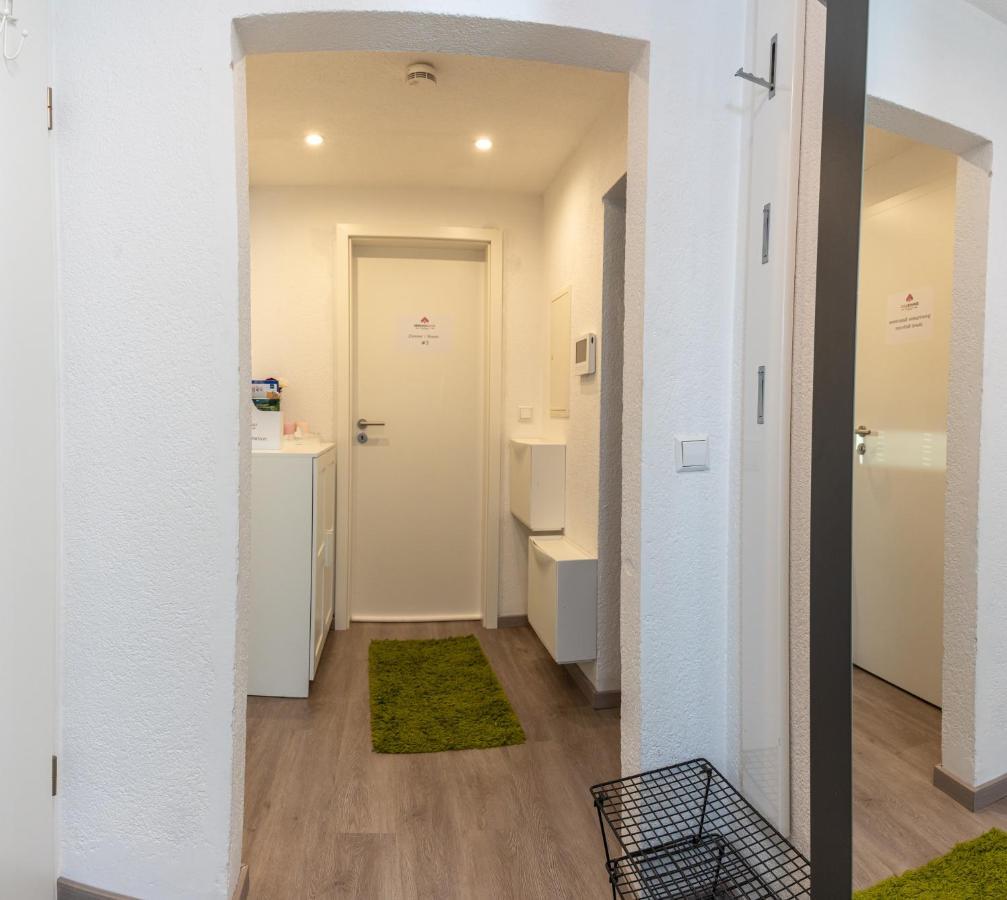#1 Modernes Zimmer Mit Pool Und Garten Memmingen Ngoại thất bức ảnh