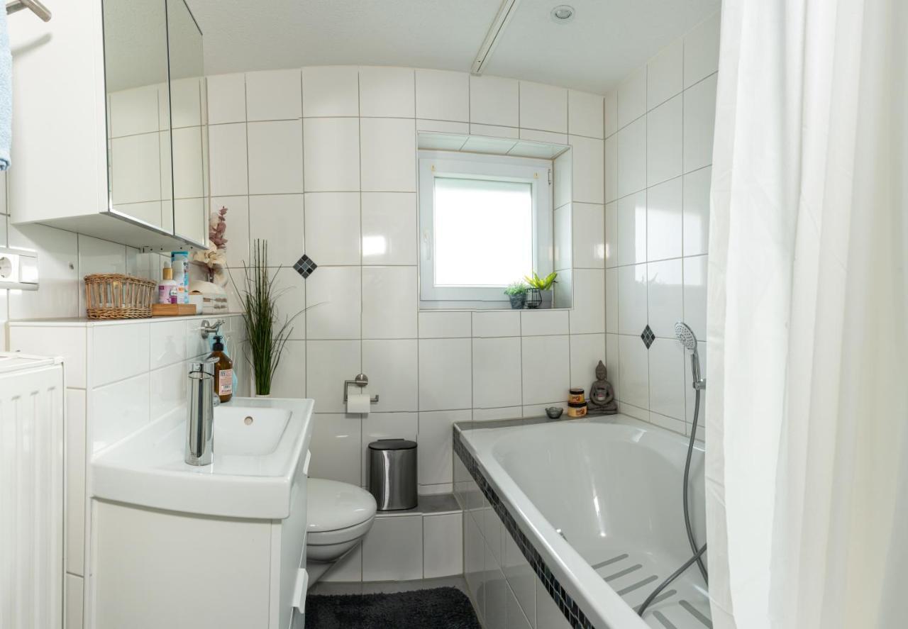 #1 Modernes Zimmer Mit Pool Und Garten Memmingen Ngoại thất bức ảnh