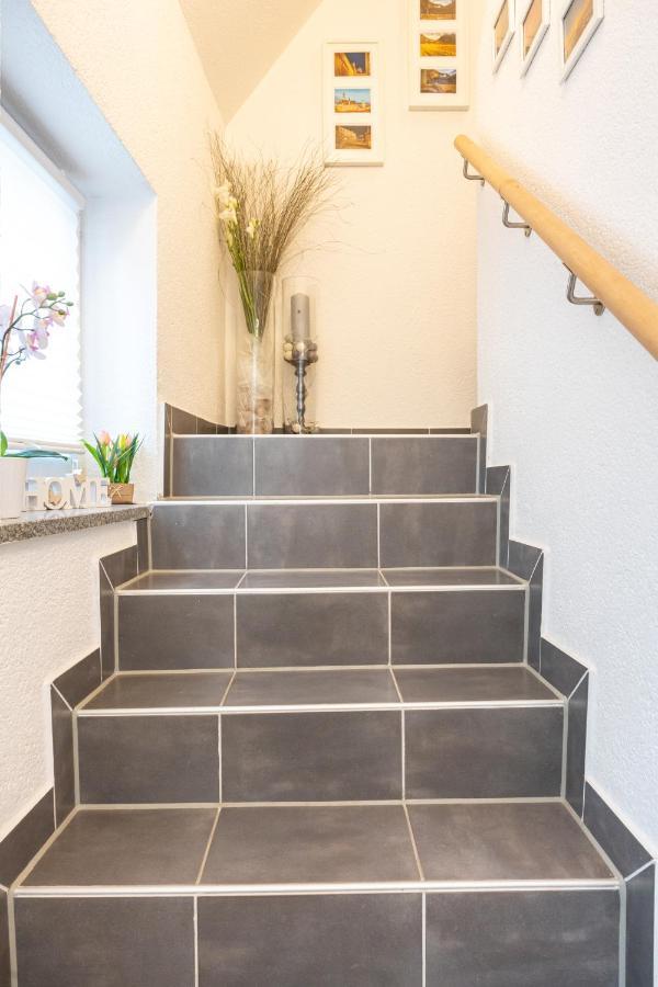 #1 Modernes Zimmer Mit Pool Und Garten Memmingen Ngoại thất bức ảnh